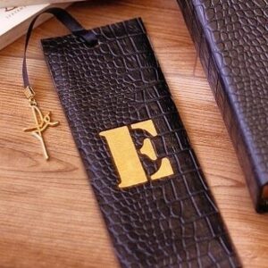 MARCA PÁGINAS PERSONALIZADO COM LETRA INICIAL - COURINO