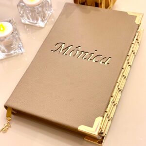 BÍBLIA PERSONALIZADA COM NOME - COURINO